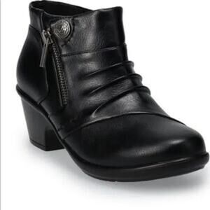 NIB Croft & Barrow Kohl's Sand Tiger Women's Black Ankle Boots Size 6.5